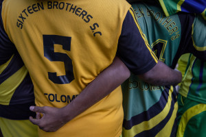 Players are seen before a match of “elle” in Naples, Italy on September 29, 2019. Every Sunday hundreds of people belonging to the Sri Lankan community in Italy gather in the “Real Bosco di Capodimonte” of Naples and play “elle”, a very popular Sri Lankan bat-and-ball game, often played in rural villages and urban areas.